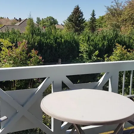 Апарт-отель 14 Im Fischerhaus Mit Balkon Зеллин