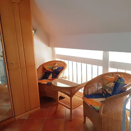 14 Im Fischerhaus Mit Balkon Зеллин