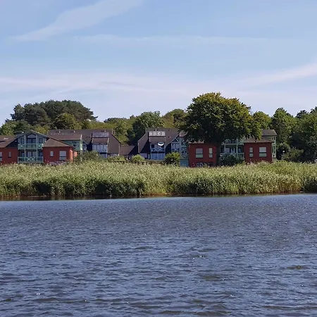 14 Im Fischerhaus Mit Balkon Зеллин