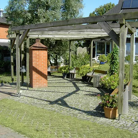 14 Im Fischerhaus Mit Balkon Апарт-отель Зеллин